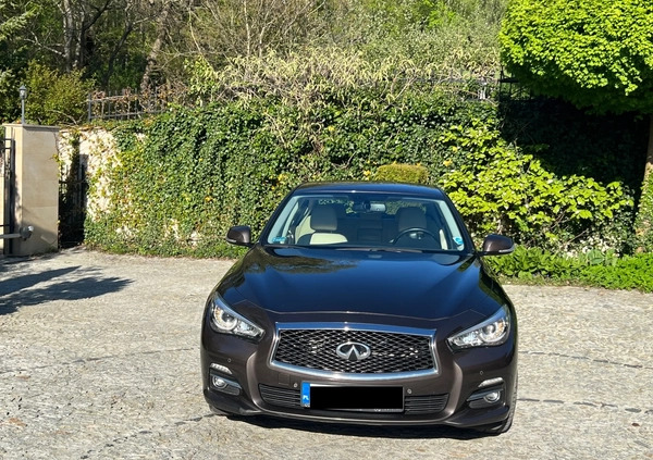 Infiniti Q50 cena 74900 przebieg: 143500, rok produkcji 2015 z Tarnów małe 37